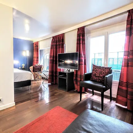 Louvre Bourbon Chicsuites דירה *
